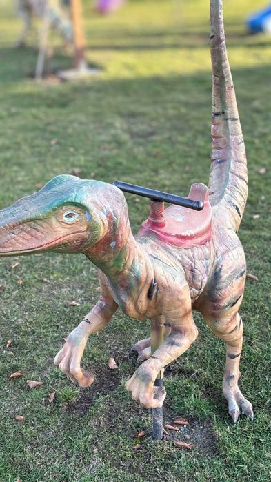 Dinozauri cu șa (suport pentru copii) de vanzare