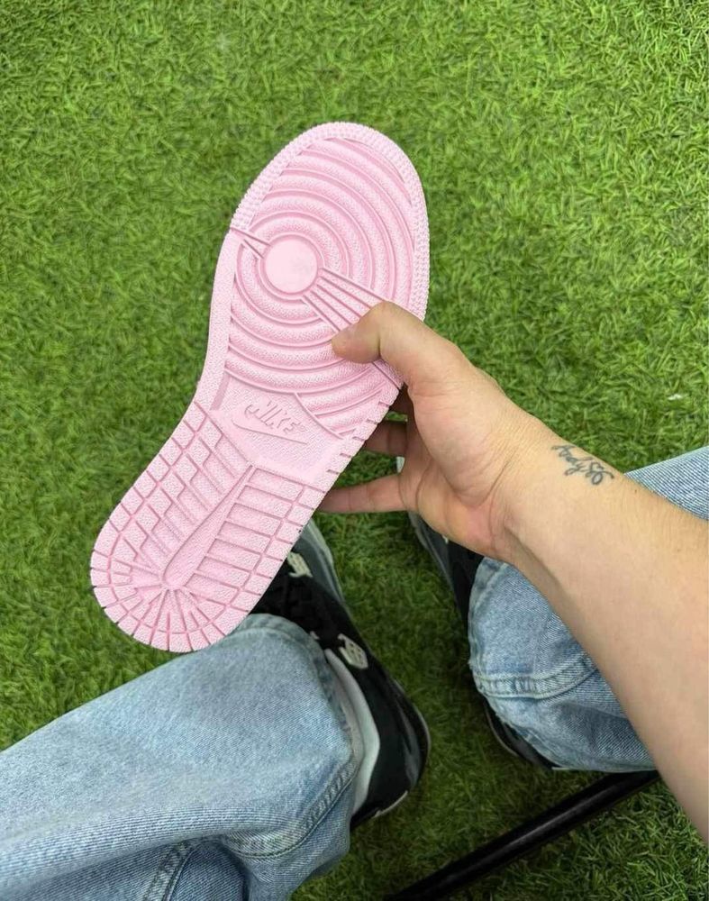jordan 1 pentru damă
