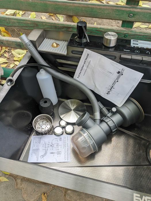 Кухонная мойка. Многофункциональная раковина. Moyka, rakovina.