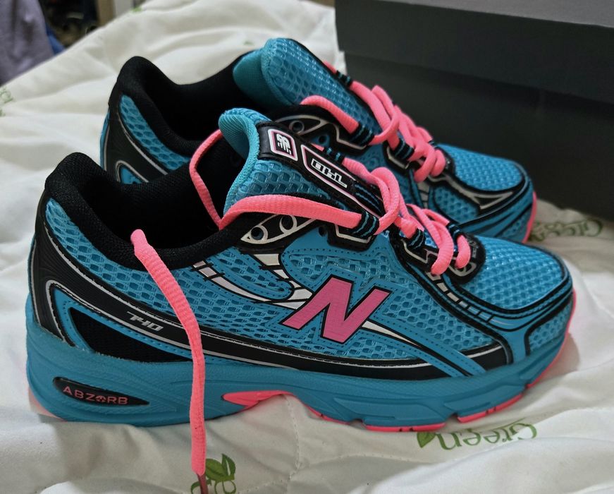 New Balance жестоки цветове нови с оригиналната си кутия 38.5 номер