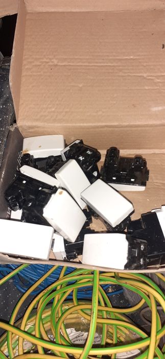 Vind cablu lițat de cupru pt prize si intrerupatoare