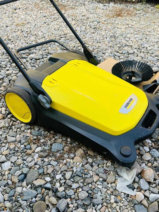 Masina de maturat Karcher S4 Twin