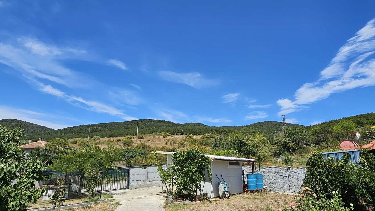 Продава се Къща в с. Кошарица, Област Бургас - 160 кв.м за 1688 €/кв.м - Снимка #18