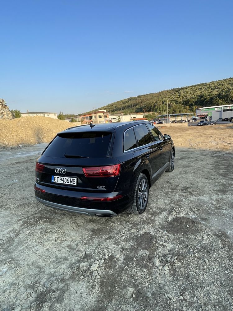Audi Q7 3.0 TFSI Premium Plus DIGITAL at