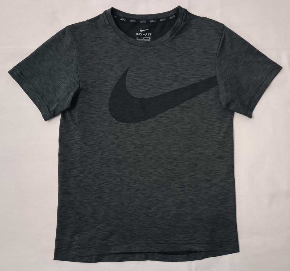 Nike DRI-FIT Breathe Tee оригинална тениска ръст 137-147см Найк