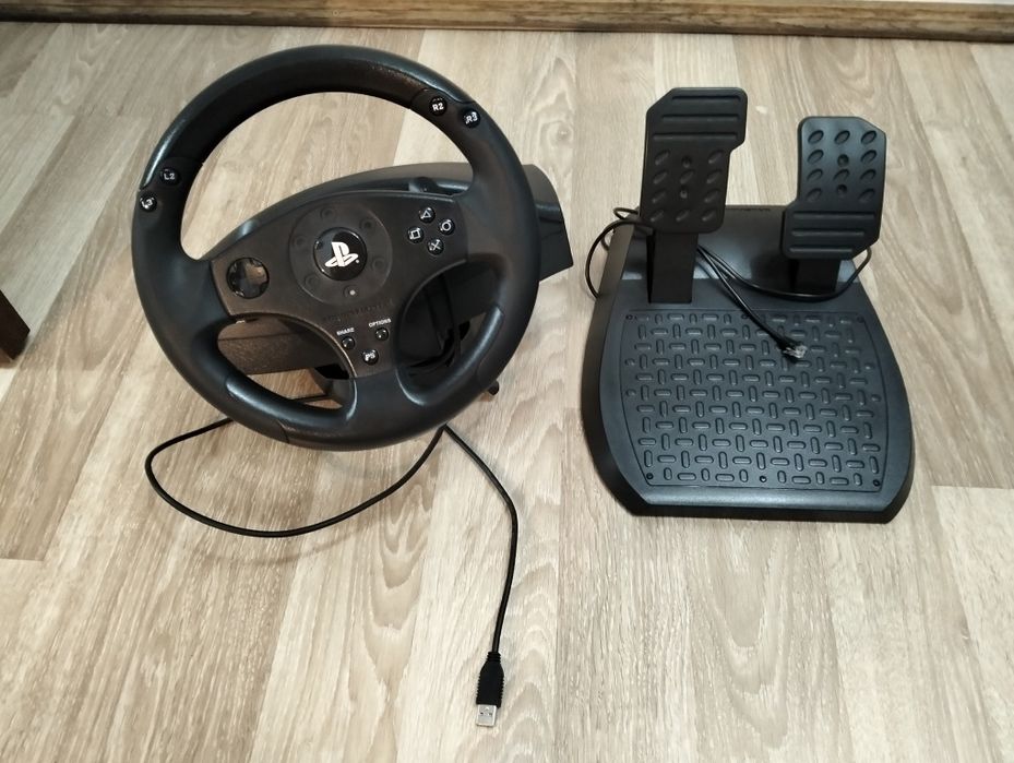 Vând volan Ps 4 Ps 3