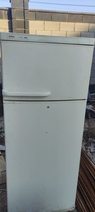 Холодильник Bosh