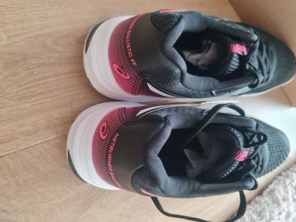 Маратонки ASICS Netburner Ballistic