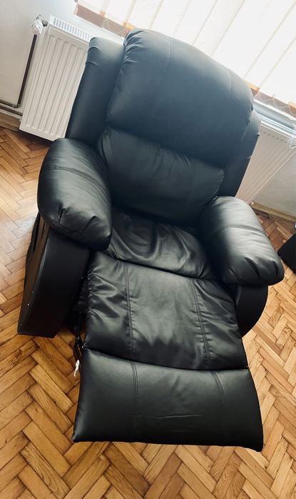 Fotoliu electric cu masaj pe nivele