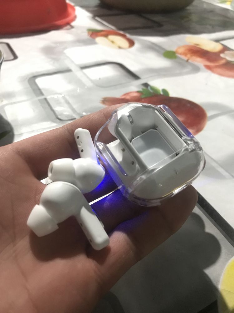 Airpods ultra max