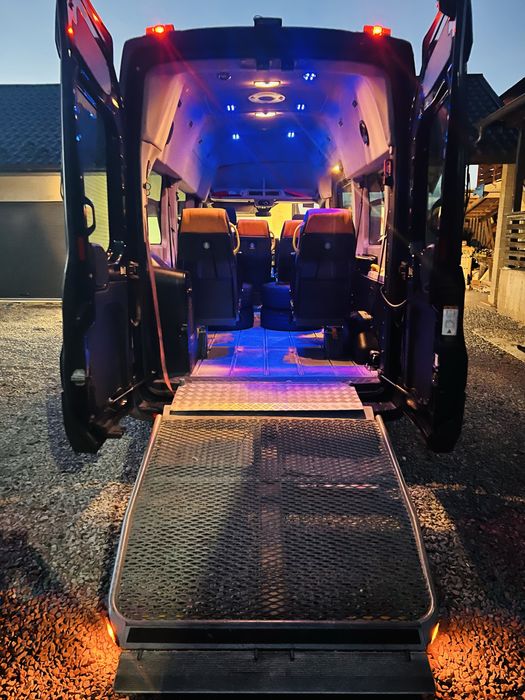 Ford Tranzit M1 8+1 locuri