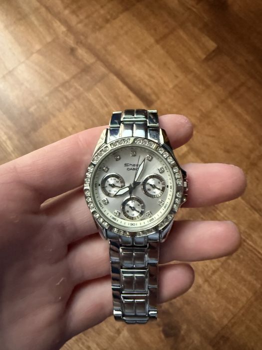 Casio sheen часовник