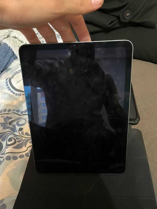 Планшет Apple iPad Air 2022 Wi-Fi 10.9 дюйм 8 Гб/256 Гб Серый