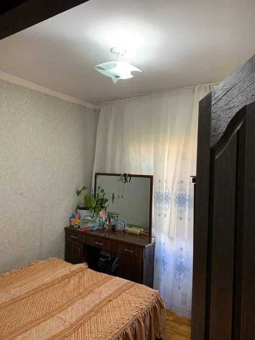 Продаётся 3/4/5 Карасу-3 Среднее состояние с Мебелью и Техникой Балкон