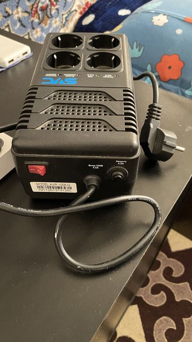 Стабилизатор напряжение