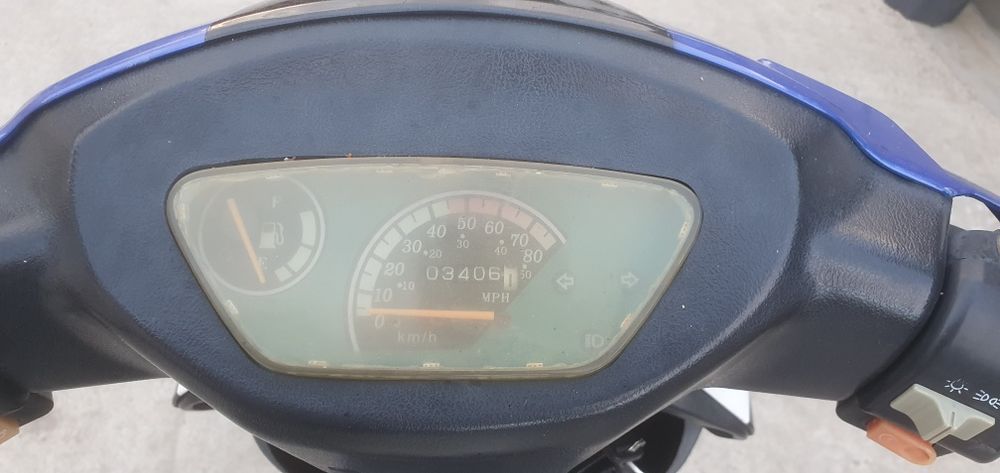 Vand sau schimb cu trotineta electrica la valoarea scuterului