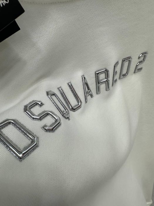 Stoc Bluza barbati Dsquared- alb si negru