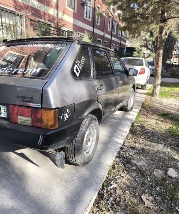 Продам ваз 2109  ген доверенность отдам