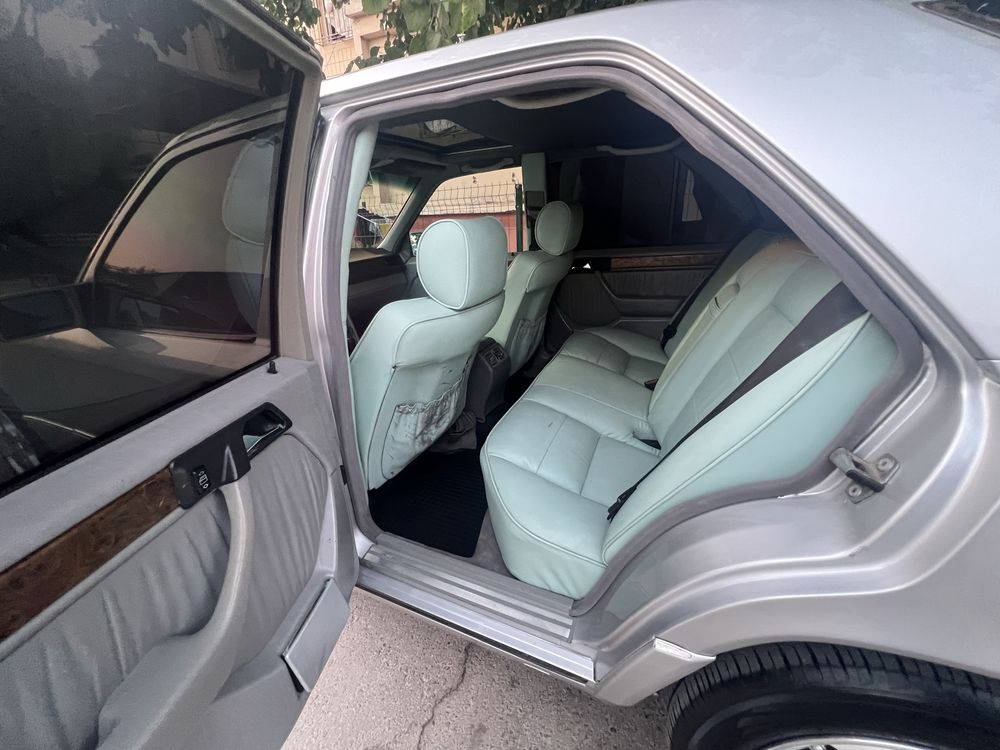 Продается Мерседес w124