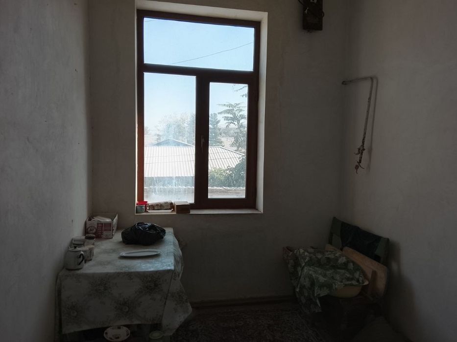 Vakzaldan 4 xonali dom