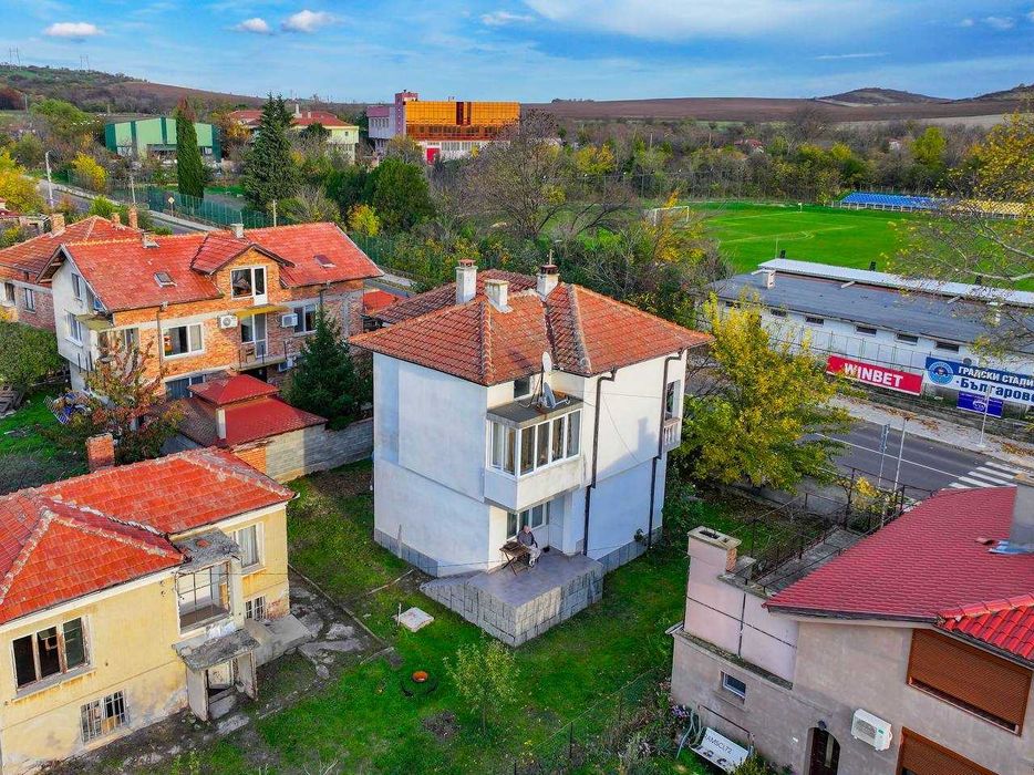 Продава се Къща в Българово - 280000 кв.м за 1 €/кв.м - Снимка #22