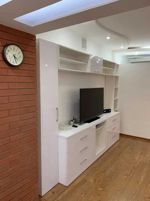 В центре города продается квартира Ц1 ор Эко парк 3/3/4  93м2