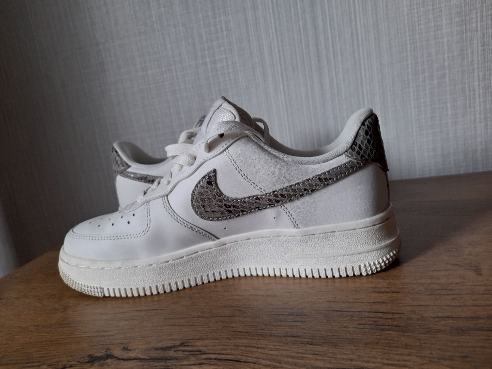 Nike Air force 1 кецове 36 номер.