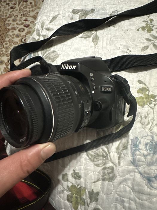 Продаю Nikon D5100 с объективом 18–55мм в полном комплекте
