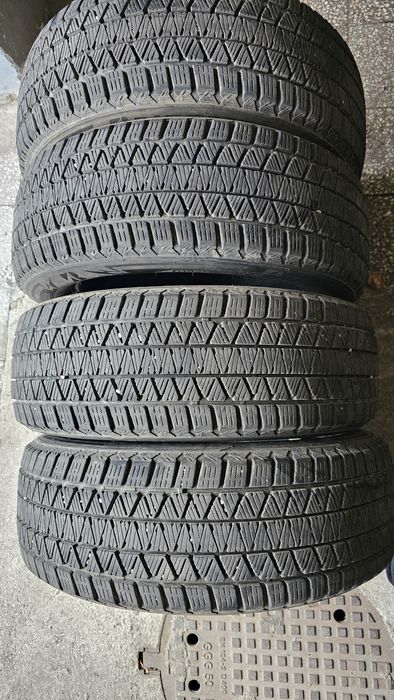 Зимни гуми 225/60/18 Bridgestone  - 4бр.