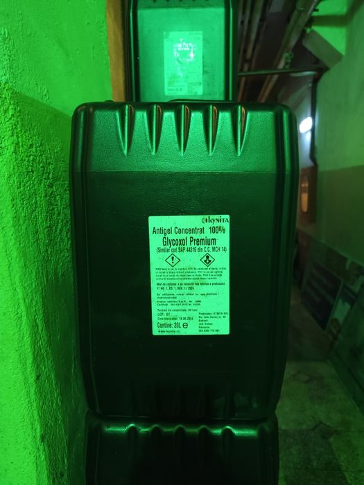 Canistre de plastic de 20 litri, negre