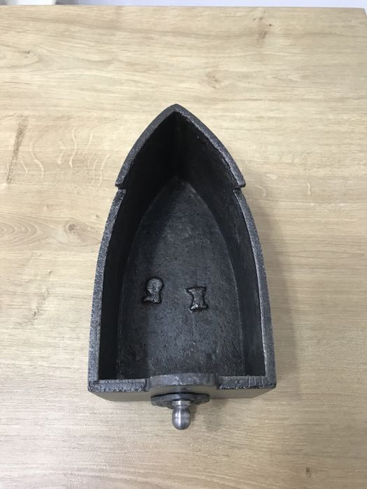 Fier de calcat cu capac detasabil RAR !