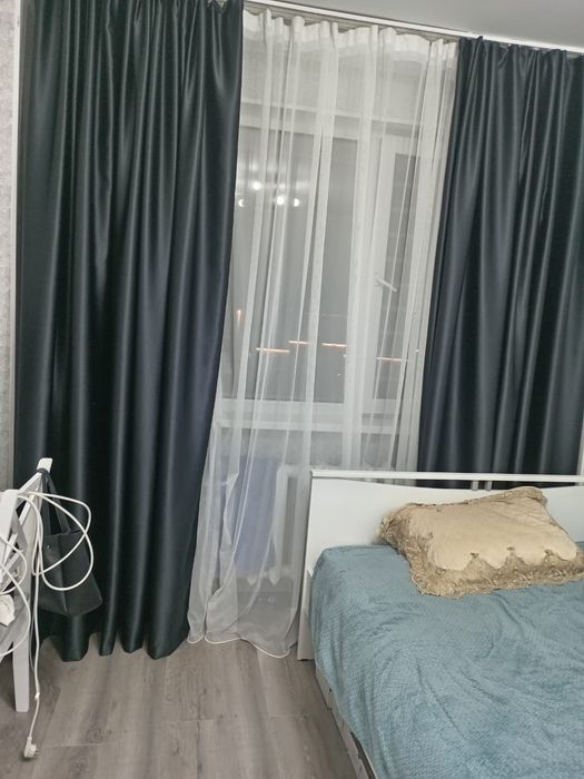 Продам шторы новый