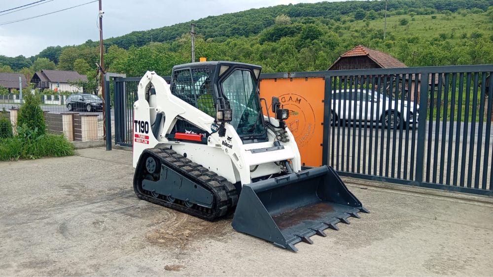 Mininiincarcator senilat T190 Bobcat