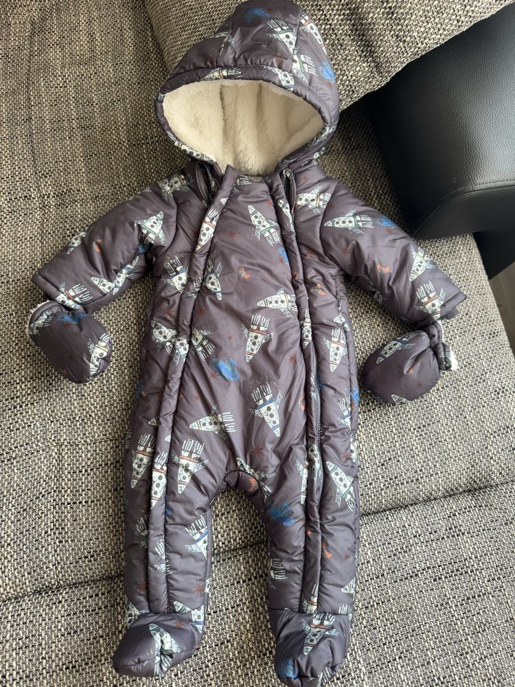 Бебешки космонавт
