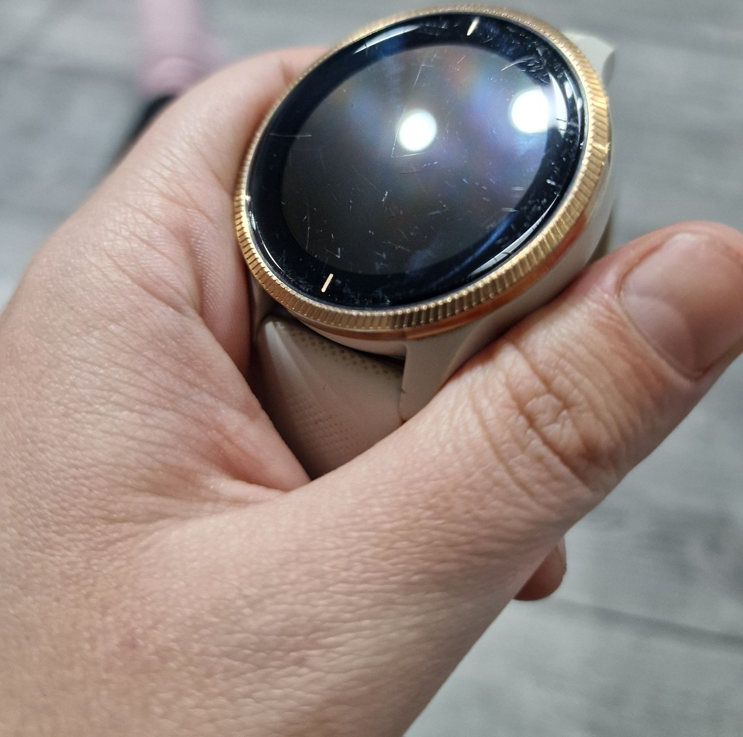 Смарт часовник Garmin Venu