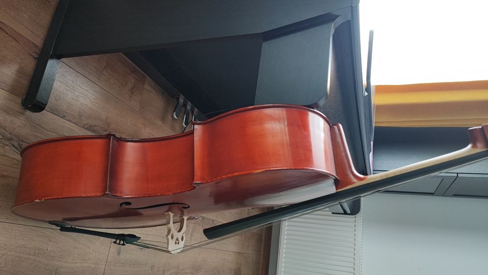 De vânzare violoncel 4/4 întreg