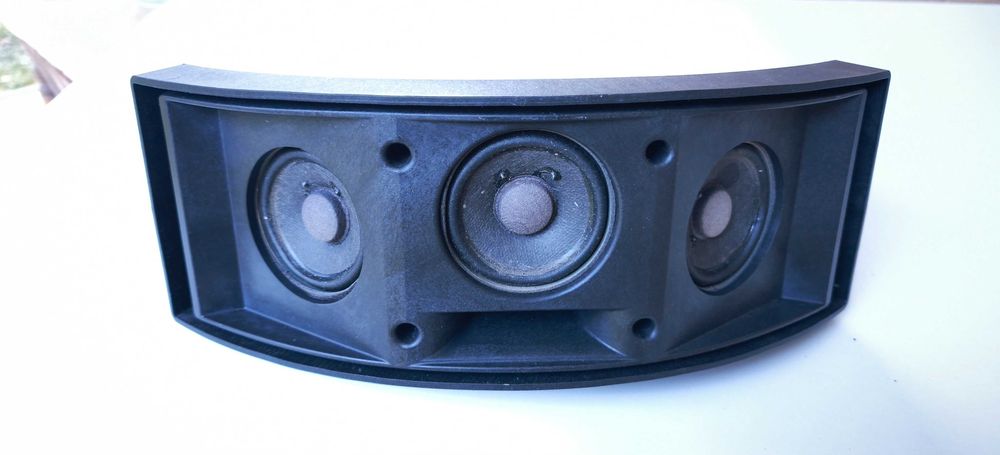 Bose 151 – Boxa premium! Exterior sau Centrală – Stare excelentă