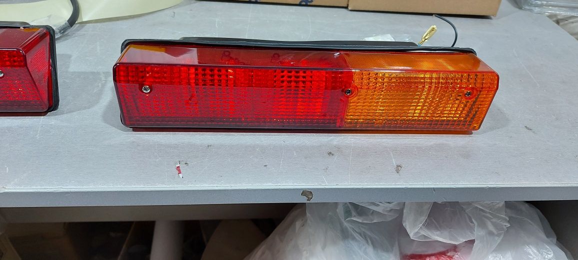 Lampa, tripla spate tractor fiat