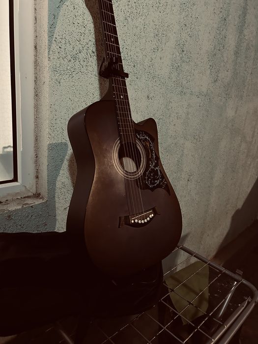 Гитара Аккустика