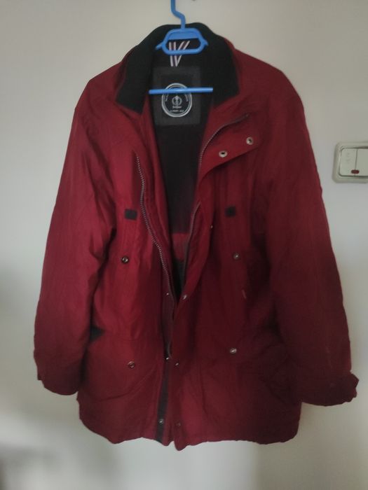 Geci, hanorace, haine - mărimi diferite, modele diferite,