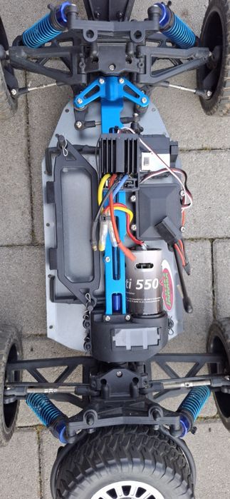 Mașina de RC Jamara Dakar 1:10