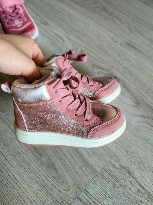 Маратонки за момиче