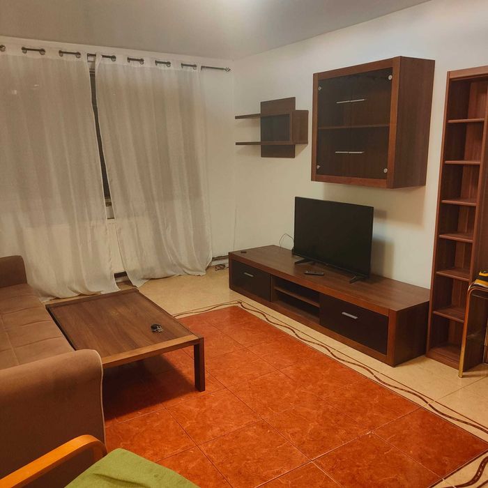 3 Camere, Drumul Taberei, Auchan