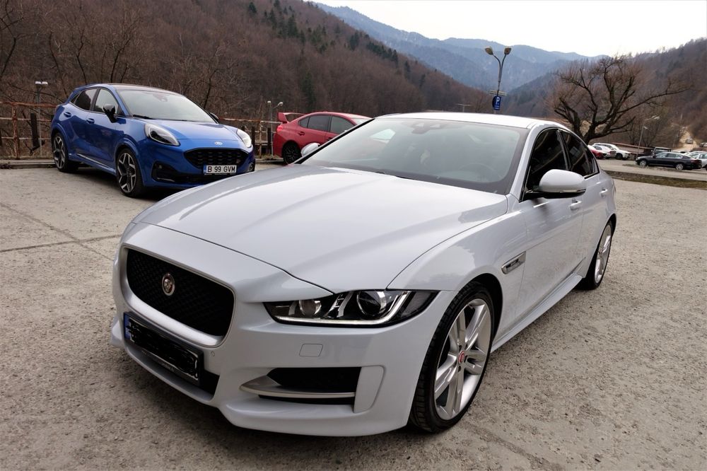 Jaguar Xe R sport