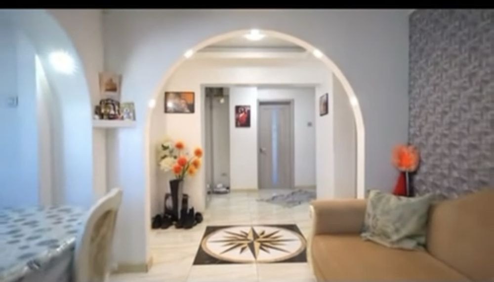 Apartament decomandat de vanzare
