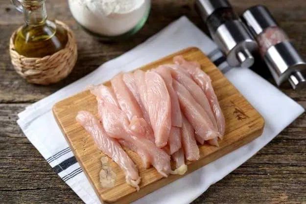 KFC marinovka. Marinadlangan tovuq filesi va panirovkasi