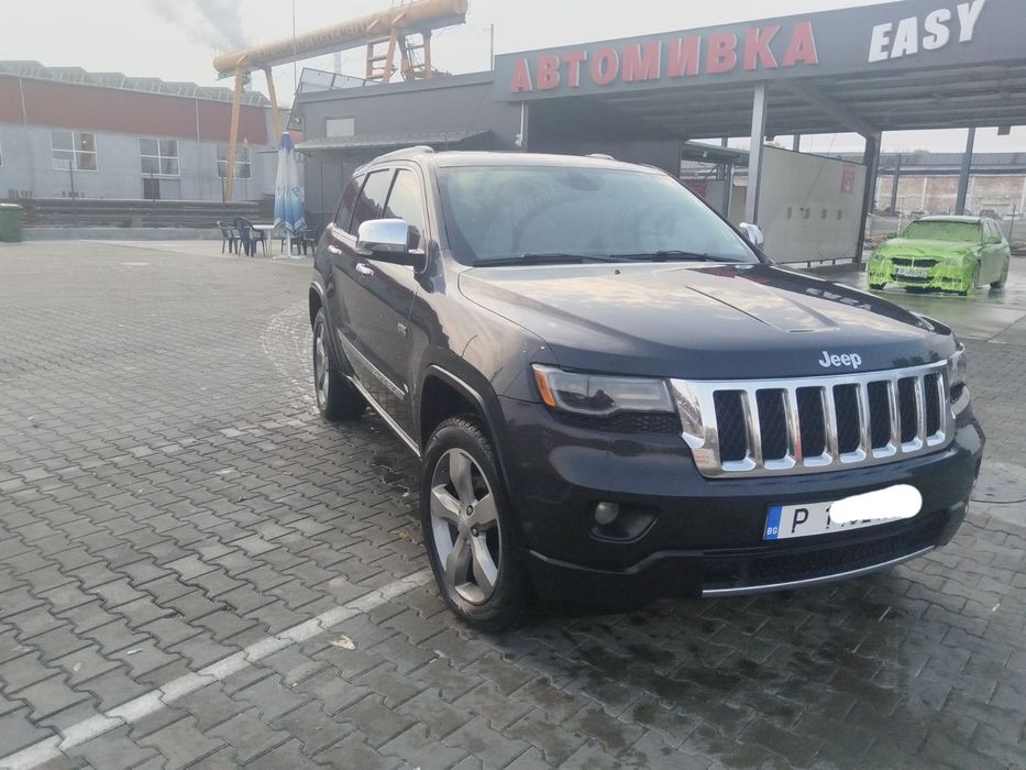 Jeep grand cherokee HEMI 5.7