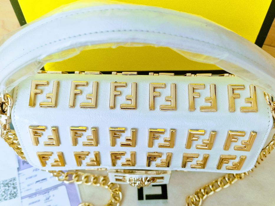 Geanta piele naturala/certificat,saculet, card inclus