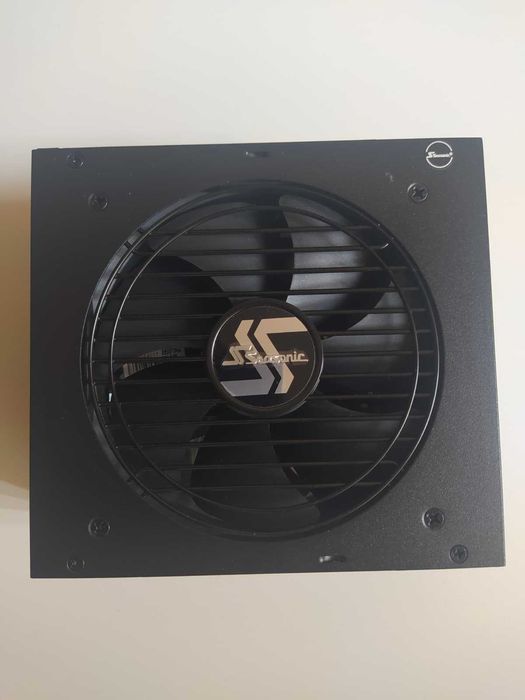 Sursa Seasonic FOCUS GX-750W 80 PLUS Gold Full Modulara (Garantie)