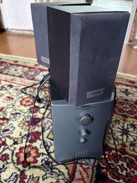 Продам колонки в хорошем состоянии